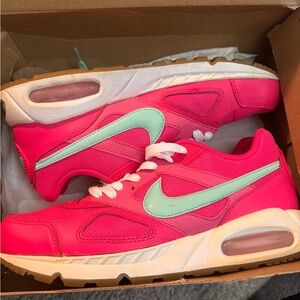 Nike Pink and Mint Athletic Shoes